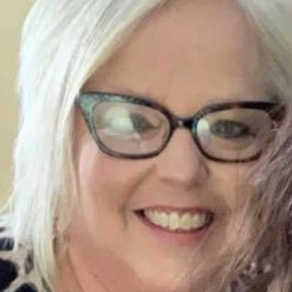 Meet your Posher, Rita - Picture 1 of 1